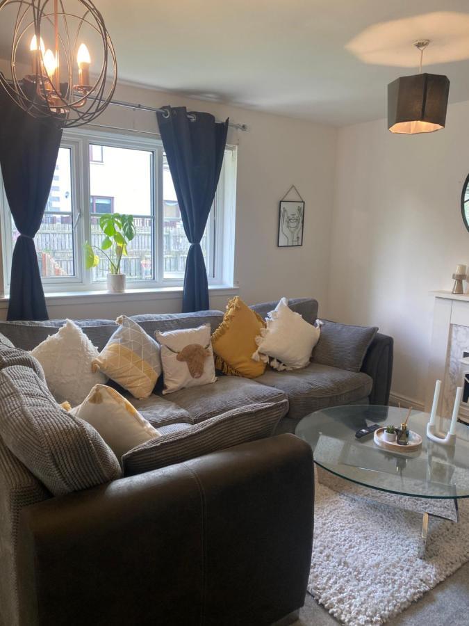 Inshes Inverness City Apartments - Modern & Bright Apartment Close To Raigmore Hospital & Shops المظهر الخارجي الصورة